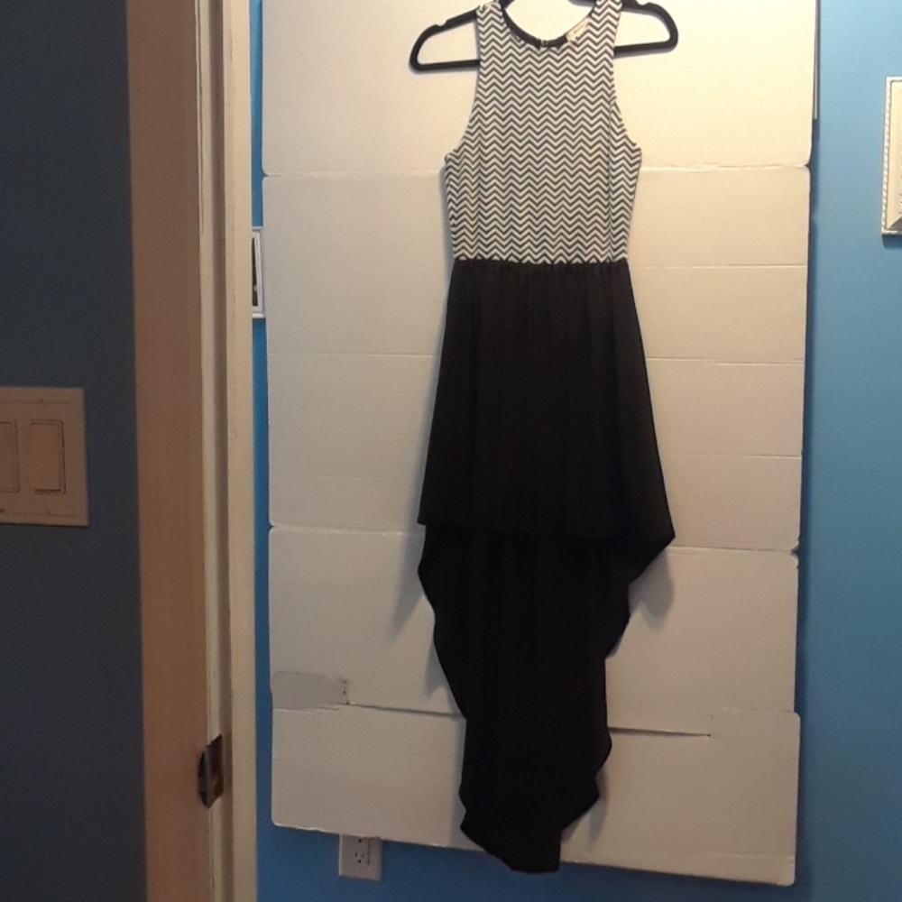 EVERLY DRESS sleeveless